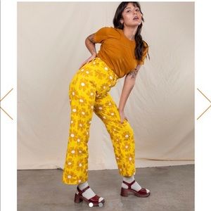 Big Bud Press yellow flower western pants🤩